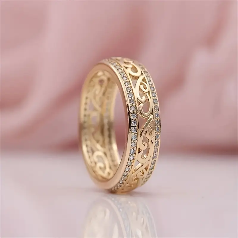 Bright Hollow 24k Gold Ring