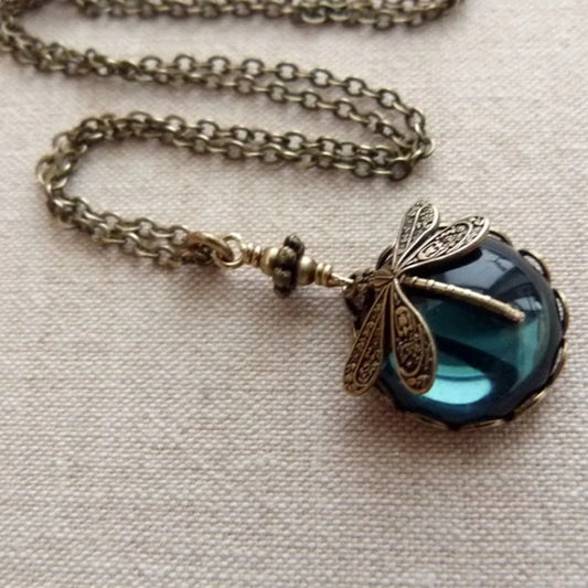 Vintage Green Stone Dragonfly Pendant Necklace
