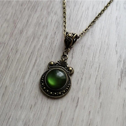 Vintage Bohemian Green Glass Pendant Necklace