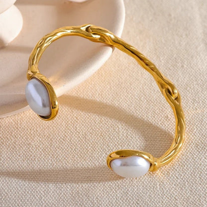 Vintage White Pearl Bangle Bracelet